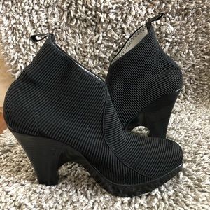 San Miguel Heeled Booties